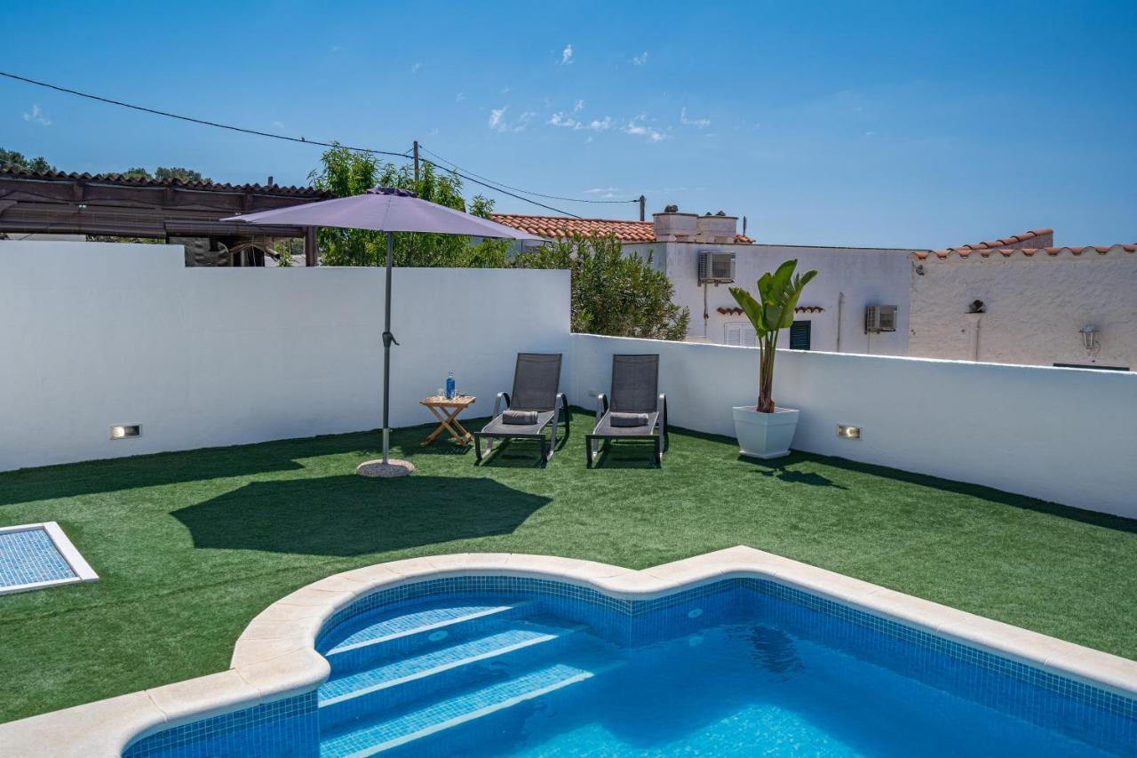 Villa Xoroi Cala En Porter  Exterior photo